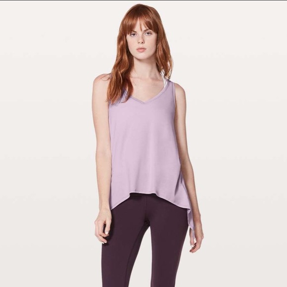 BRAND NEW LULULEMON WATCH ME FLIP TANK - Picture 2 of 8